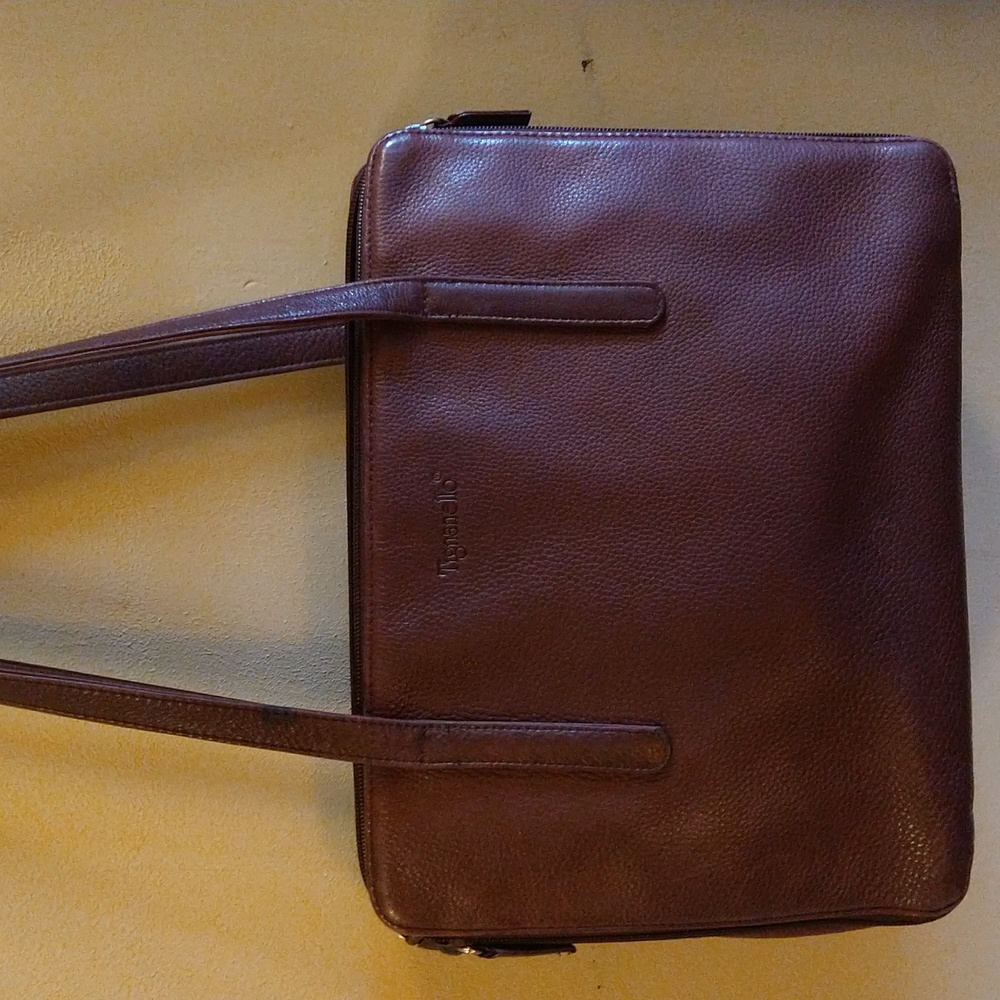 VGUC. Tiganello vintage Brown leather satchel.